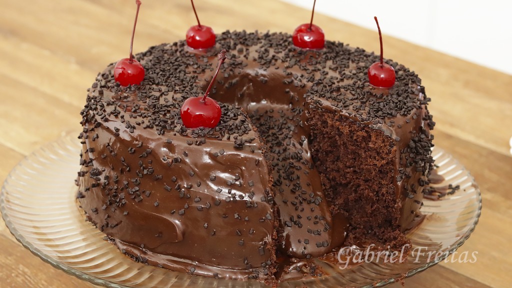 bolo de chocolate de festa