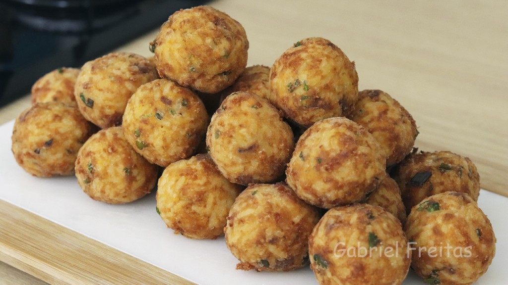 bolinho sem massa